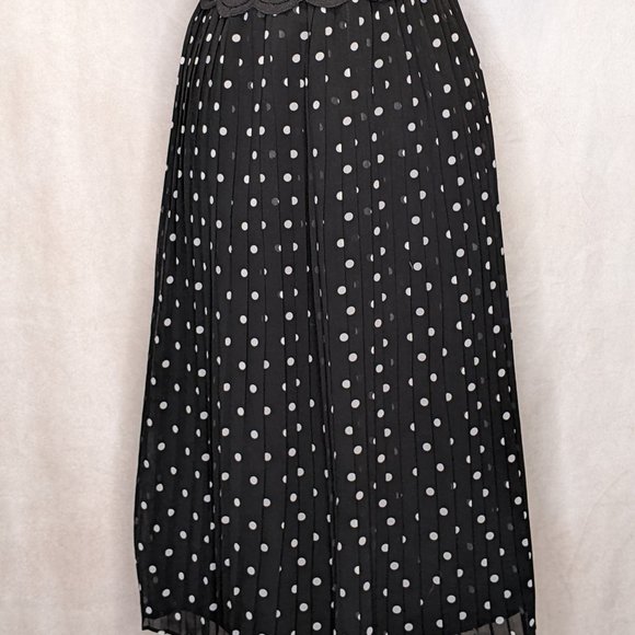 And Away Dresses & Skirts - VGUC Small Black Polka Dot Pleated Midi Skirt